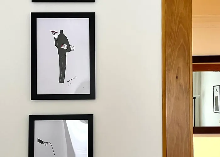 The Sketchpad, Few Steps From Borghese